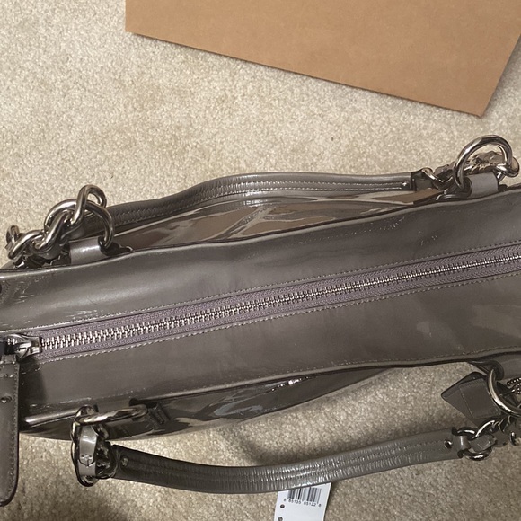 Coach 18770 grey patient leather tote euc - Picture 8 of 11